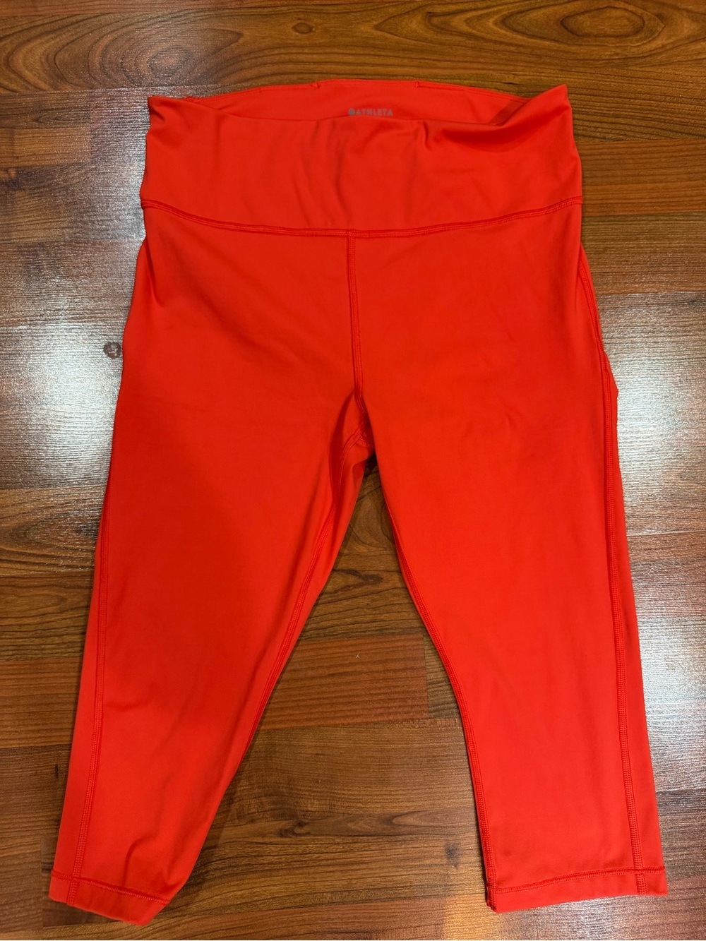 Athleta women Capri Leggings